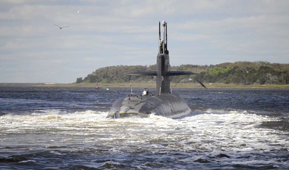 naval submarine base kings bay tug