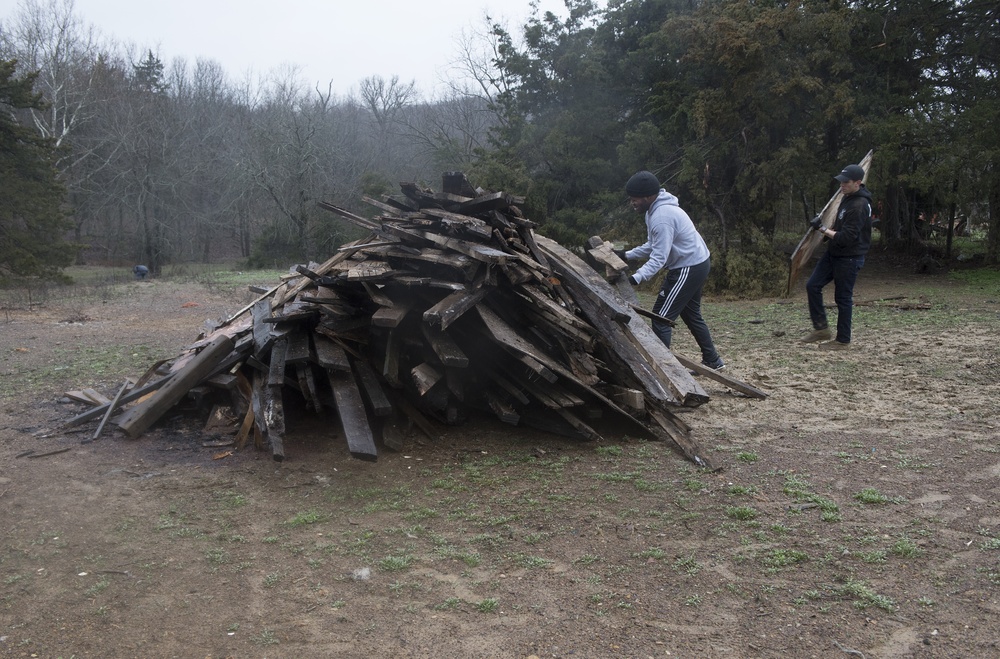 509th SFS defenders volunteer on Vietnam War veteran's farm