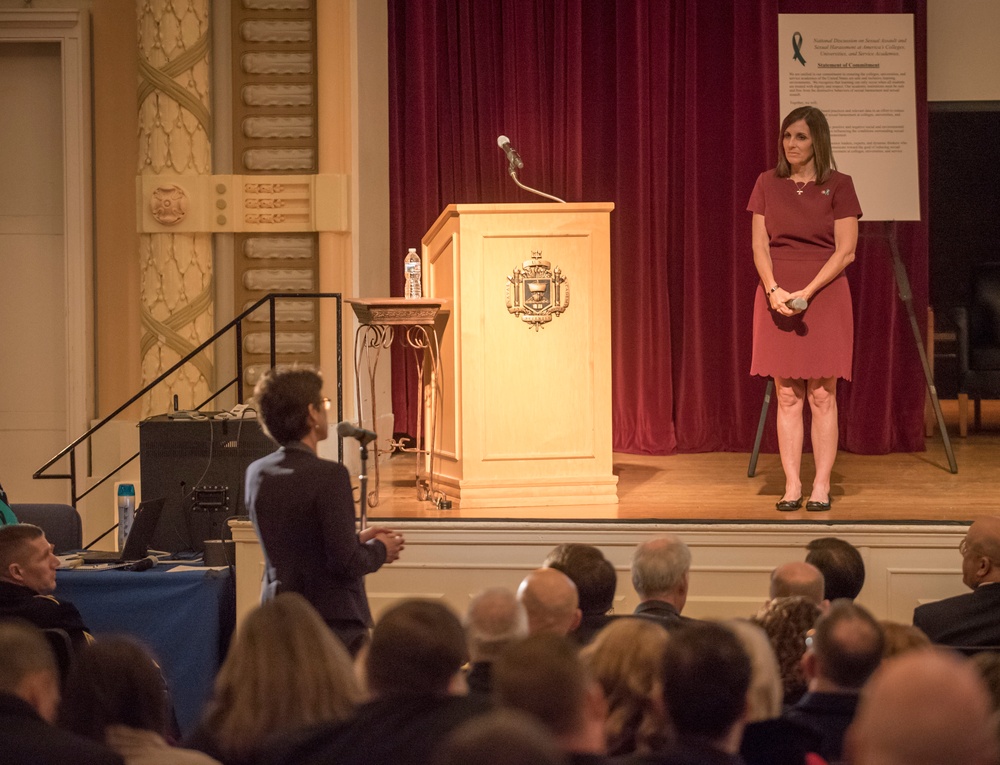 USNA hosts Nat'l Discussion on Sexual Assault, Sexual Harassment