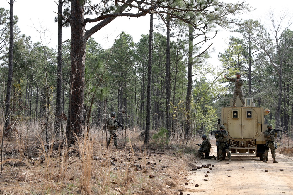 Sailors train at Fort Jackson prior to deployment