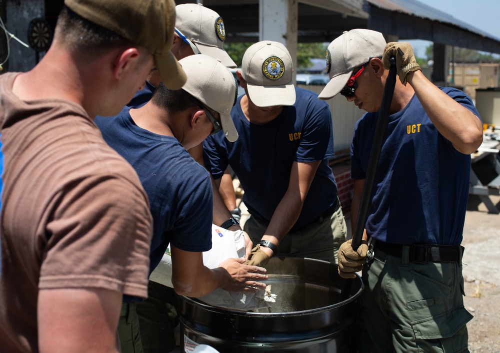 Balikatan 2019: U.S., Philippine Seabees conduct PileMedic training