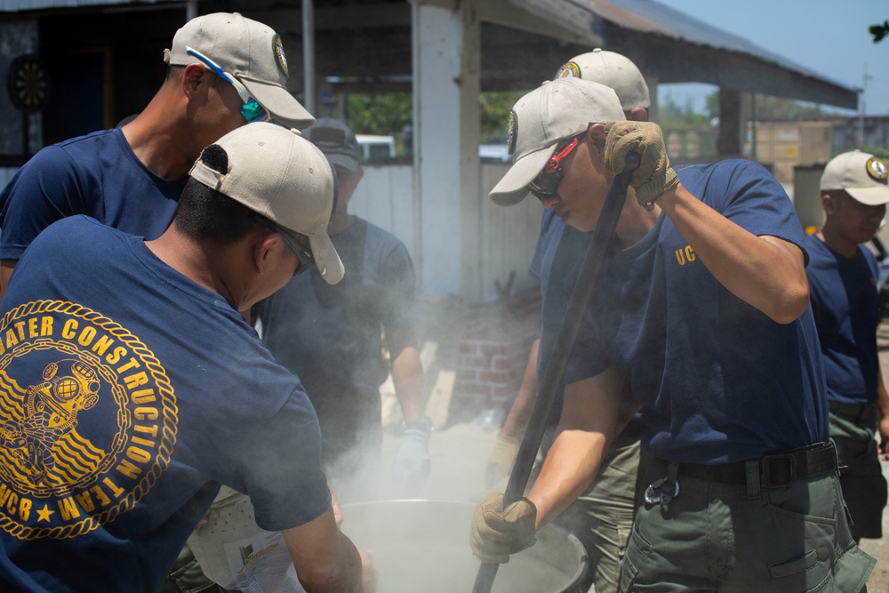 Balikatan 2019: U.S., Philippine Seabees conduct Pile Medic training along with Philippine Coast Guard