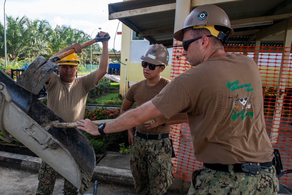 Pacific Partnership 2019 Water Tank Restoration Project at Tanah Puteh Elementary School