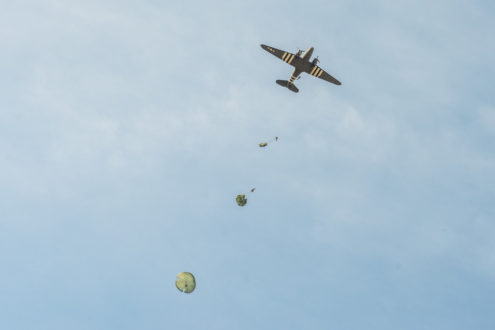 Liberty Jump Team WW II Jump Reenactment