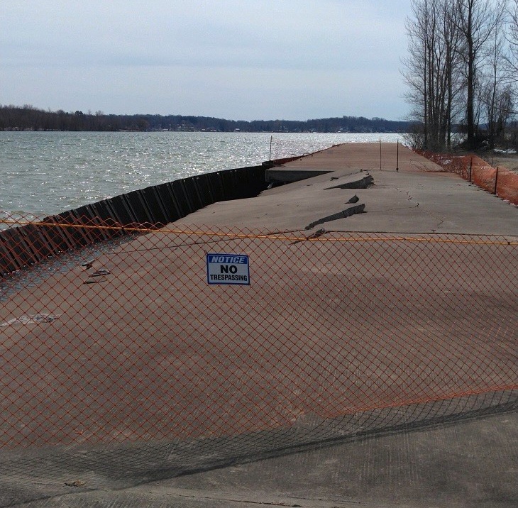 Fair Haven Pier closed