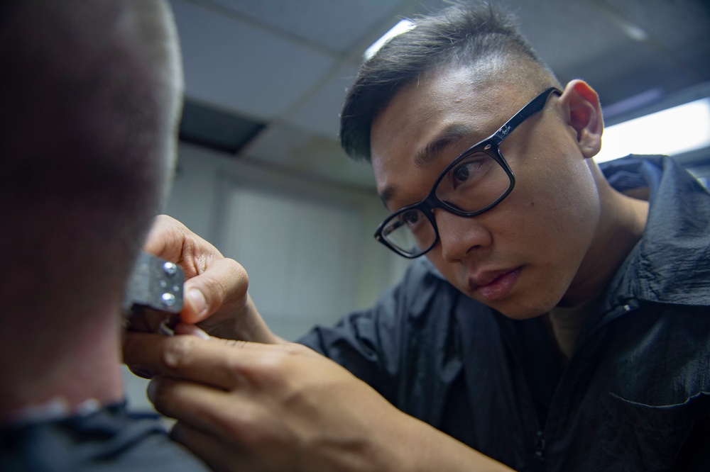 USS Fort McHenry Barbershop Keeps Sailors Looking Sharp