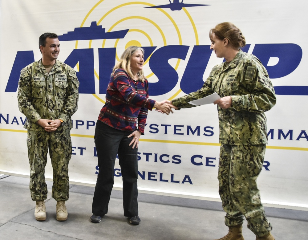 NAVSUP commander wraps tour of fleet logistics center in Italy