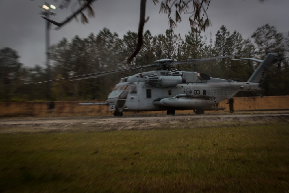 32nd Raiding Squadron and 2nd LE BN Conduct Dutch Bilateral Training