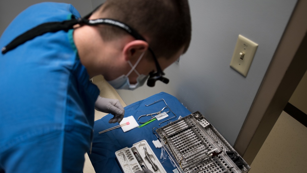 Residency program provides Airmen dental implant options