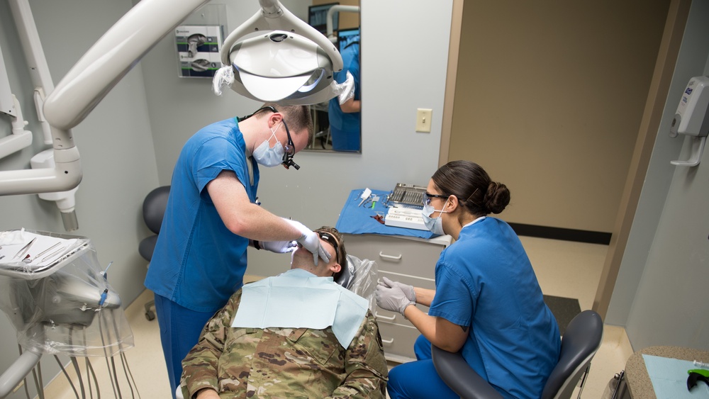 Residency program provides Airmen dental implant options