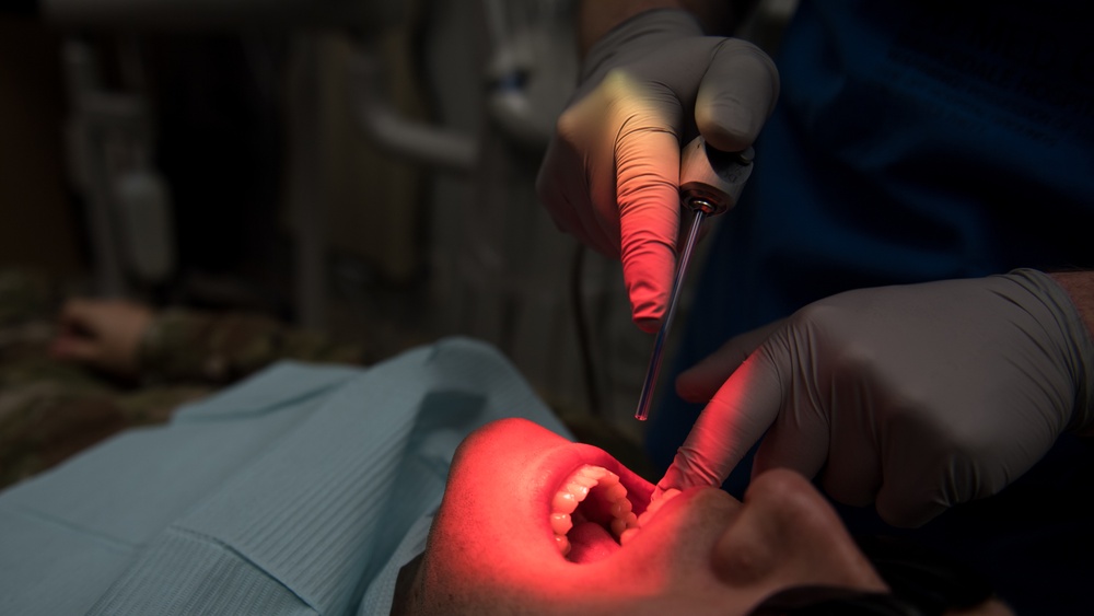 Residency program provides Airmen dental implant options