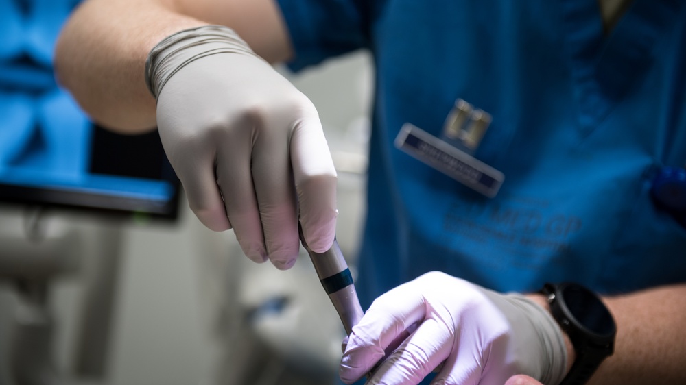 Residency program provides Airmen dental implant options