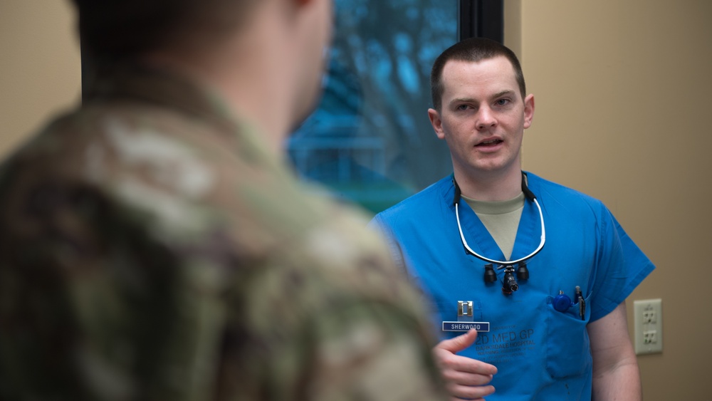 Residency program provides Airmen dental implant options