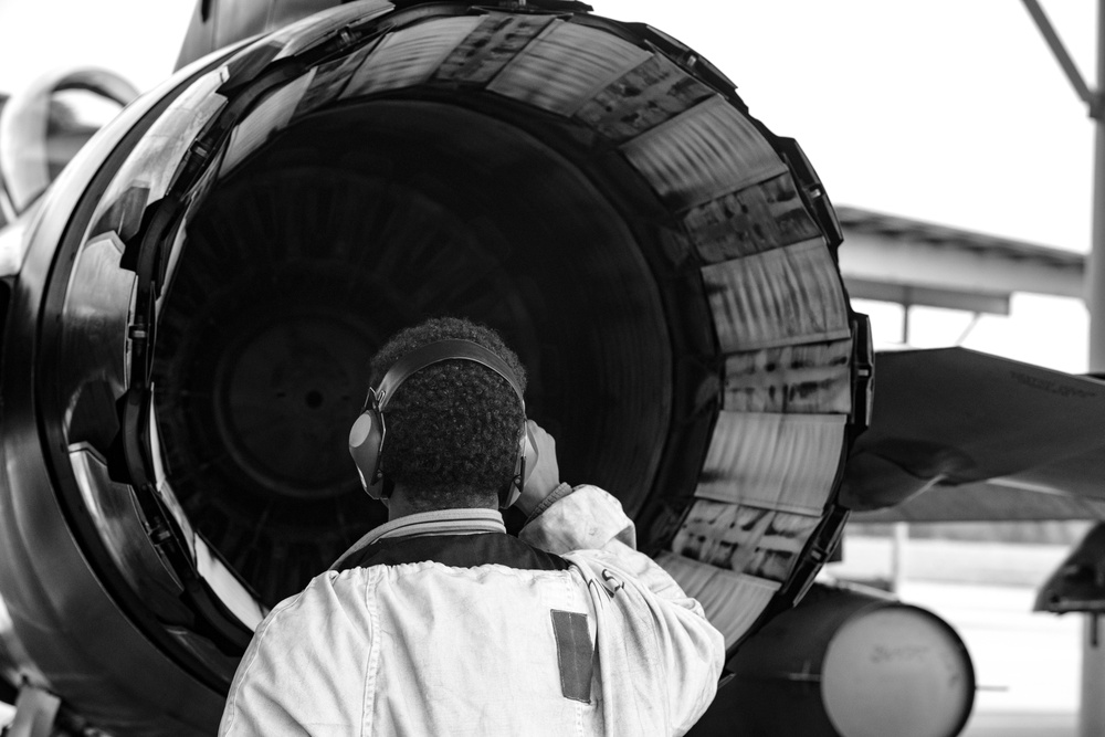 Shaw AFB flightline operations