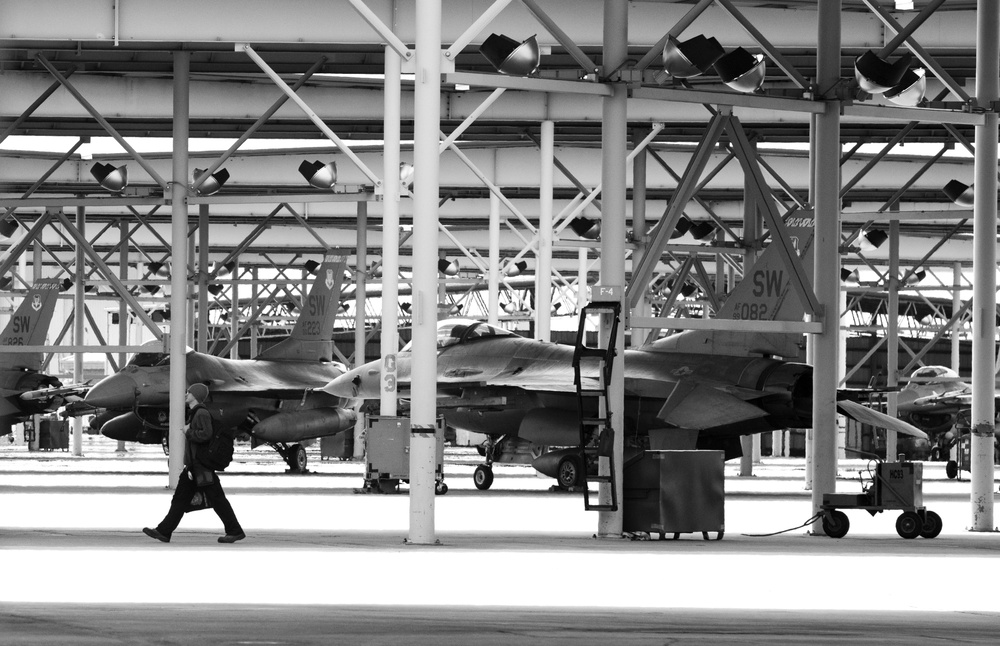 Shaw AFB flightline operations