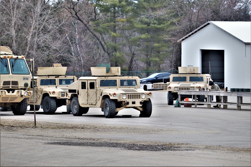 Operation Cold Steel III’s Task Force Fortnite trains Reserve gunnery crews at Fort McCoy