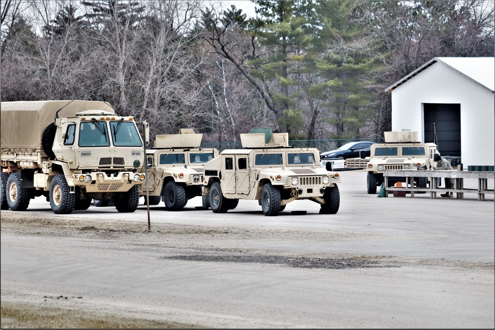 Operation Cold Steel III’s Task Force Fortnite trains Reserve gunnery crews at Fort McCoy