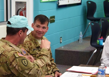 CCAD test pilots judge school competition, encourage student creativity, entrepreneurialism