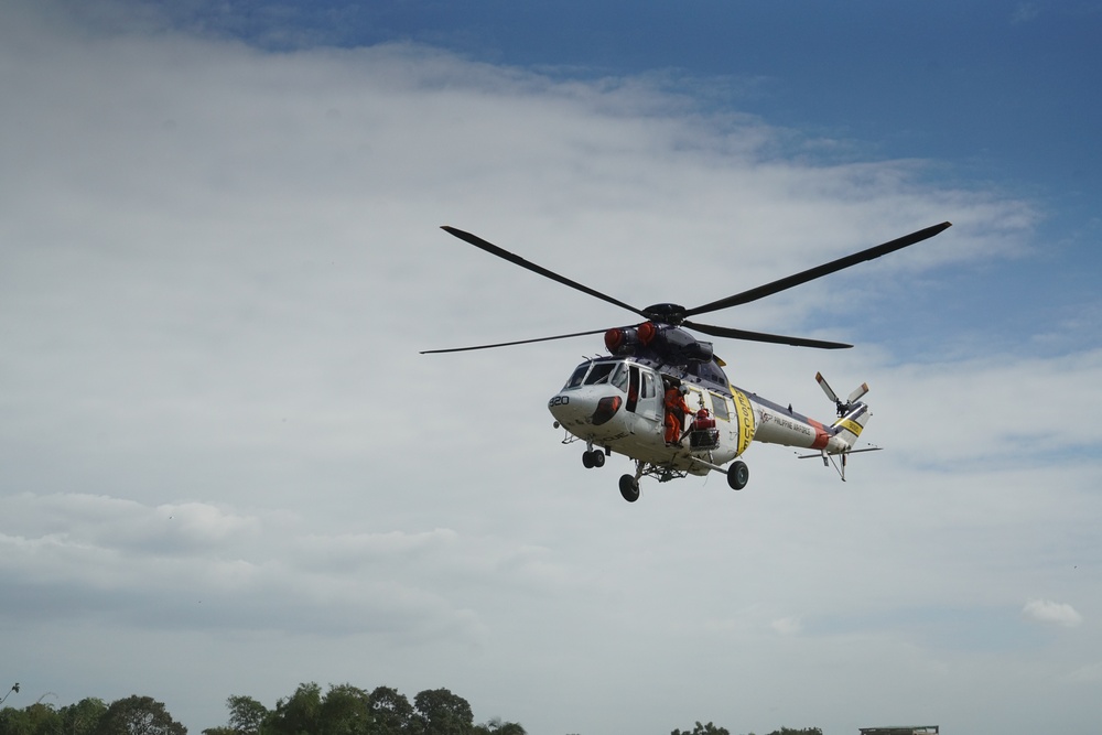 Hawaii National Guard State Partnership Program participates disaster exercise in Quezon City.