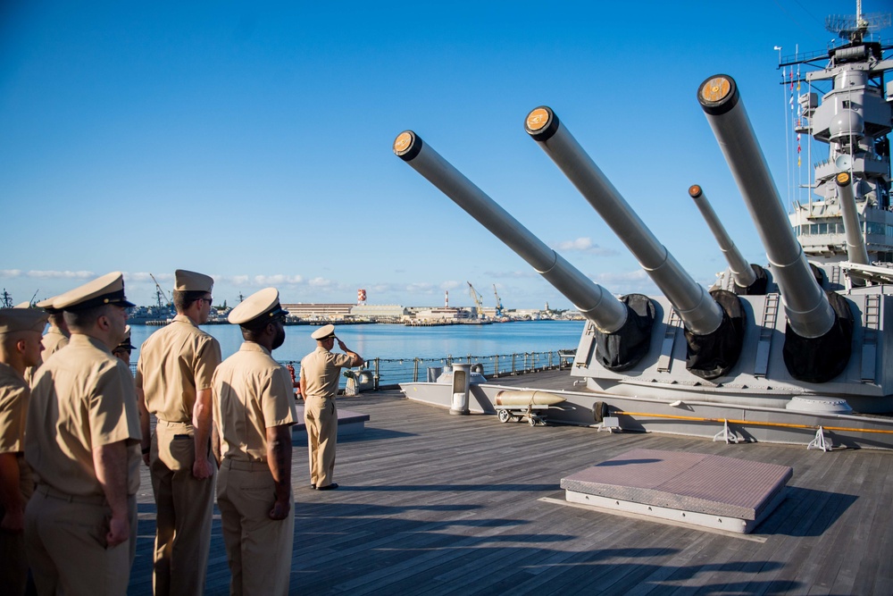 USS Zumwalt Sailors visit USS Missouri