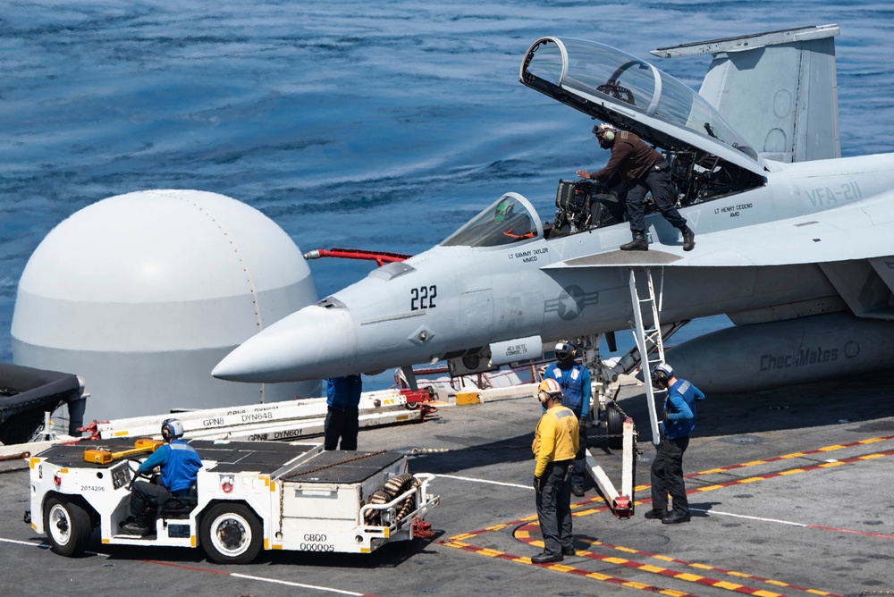 190404-N-RQ450-0183
