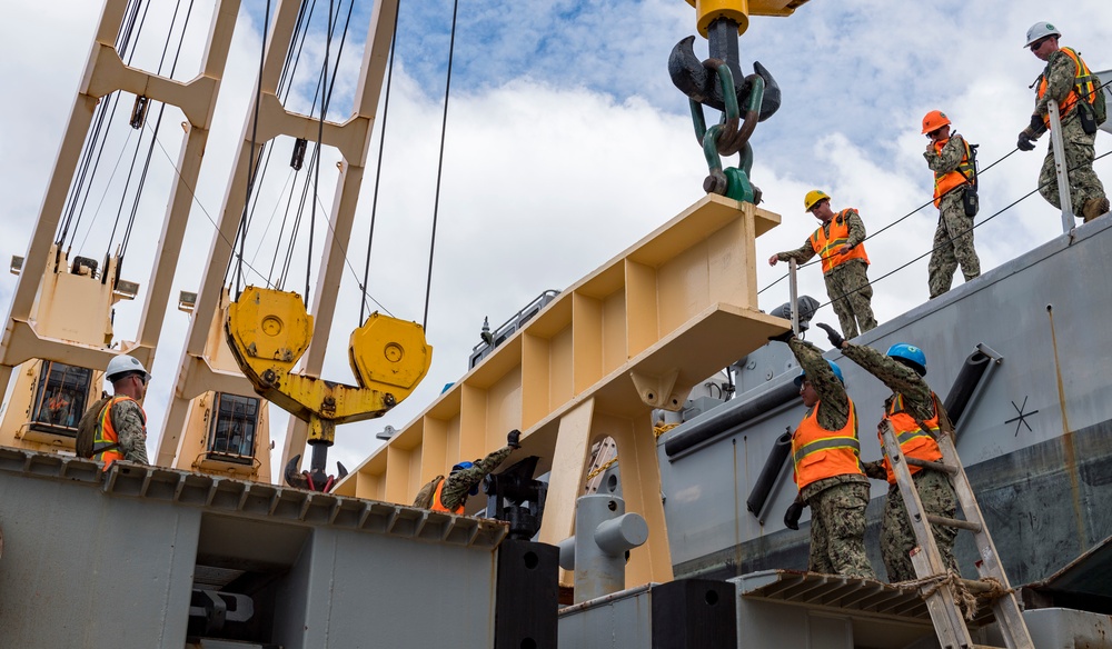 NCHB 1 conducts lift on/lift off opperation