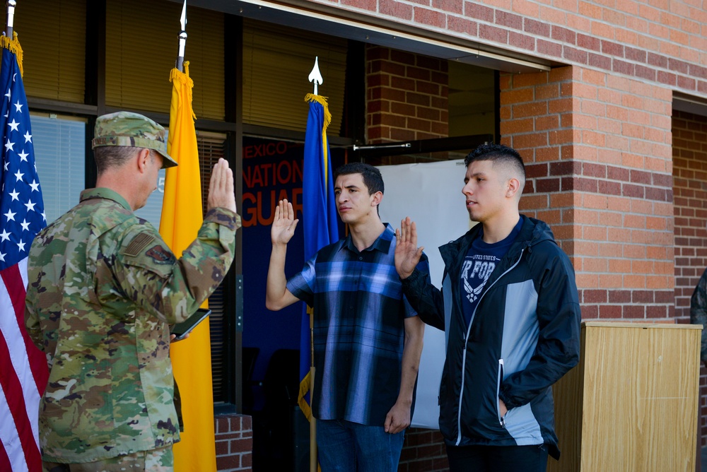 Brigadier General Robert Reyner, Assistant Adjutant General - Air, Swears in new members at the New Mexico Air National Guard Recruiting Storefront Grand Reopening