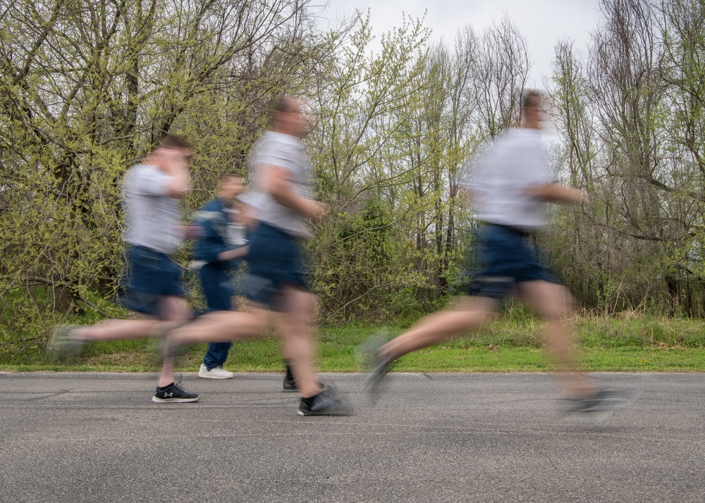 138th Fighter Wing Airmen perform annual physical fitness test