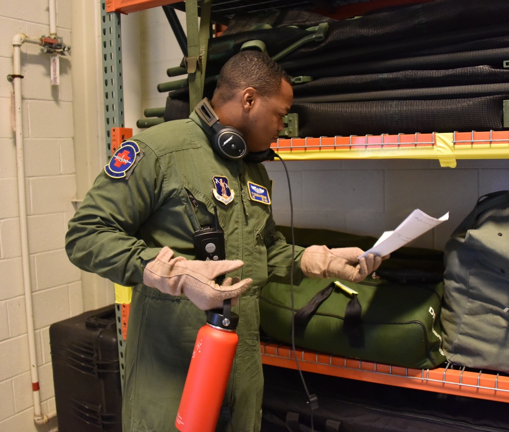 142nd Aeromed Training in Flight