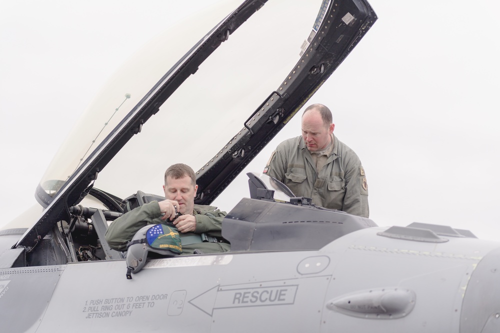 Viper Out: Vermont Ends 33 Years of F-16 Operations