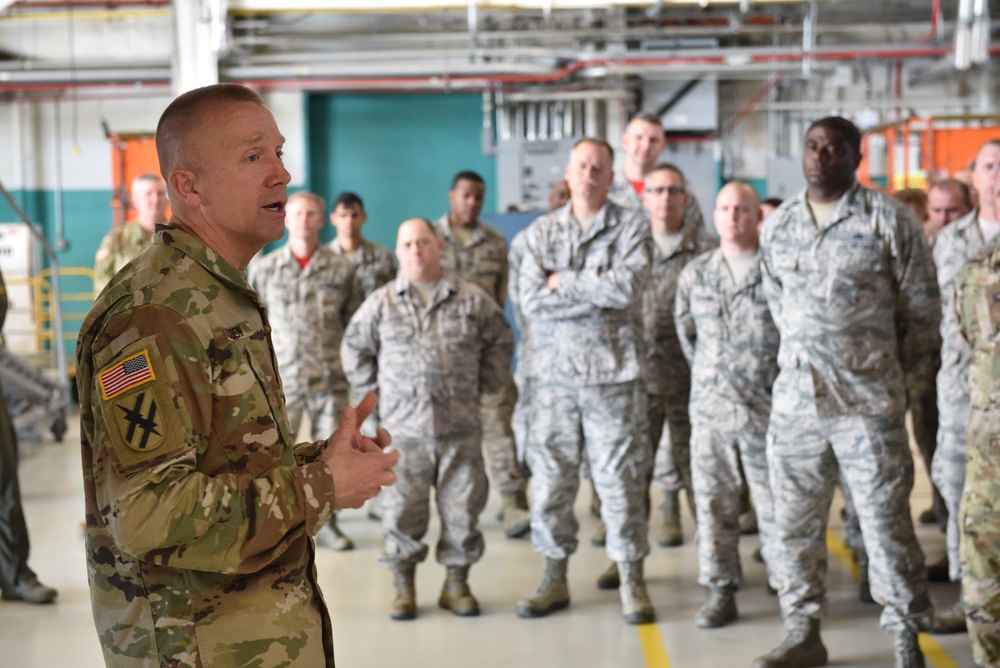 Georgia National Guard Leaders Visit 165th Airlift Wing