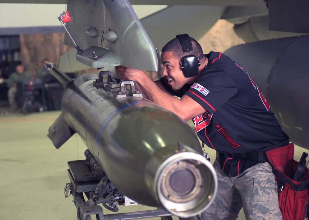 51st AMXS Conducts Weapons Load Crew Competition