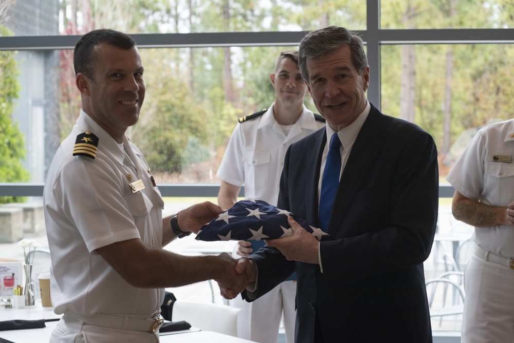 Governor Meets with USS North Carolina Sailors