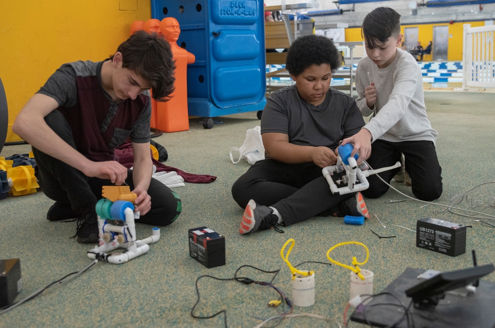 2019 Navy Great Lakes SeaPerch