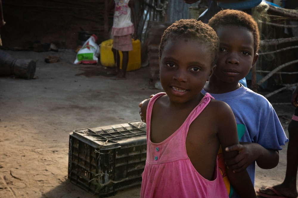 Food Distribution in Nhagau, Mozambique after Cyclone Idai