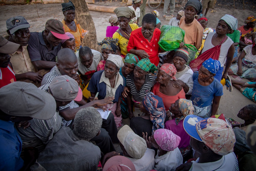 Food Distribution in Nhagau, Mozambique after Cyclone Idai