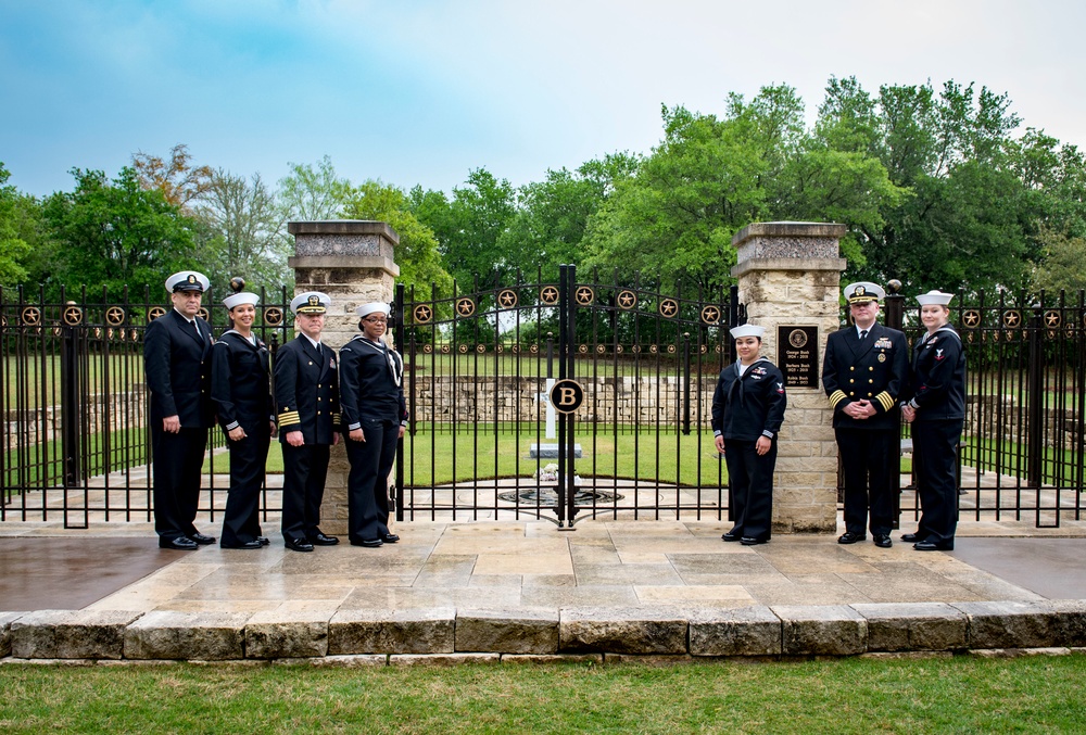 GHWB Sailors travel to Texas