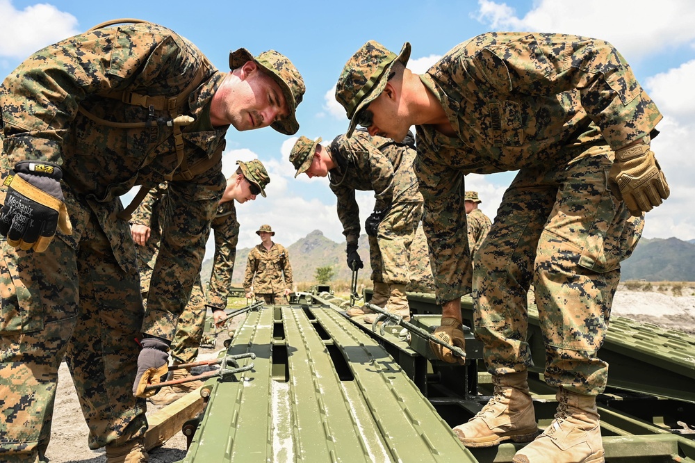 Balikatan 2019: Marines conduct bridging operations