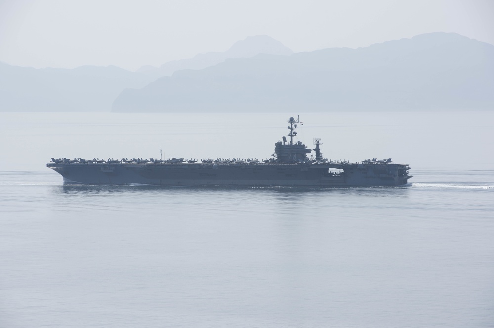 The aircraft carrier USS John C. Stennis (CVN 74) steams in the Strait of Hormuz