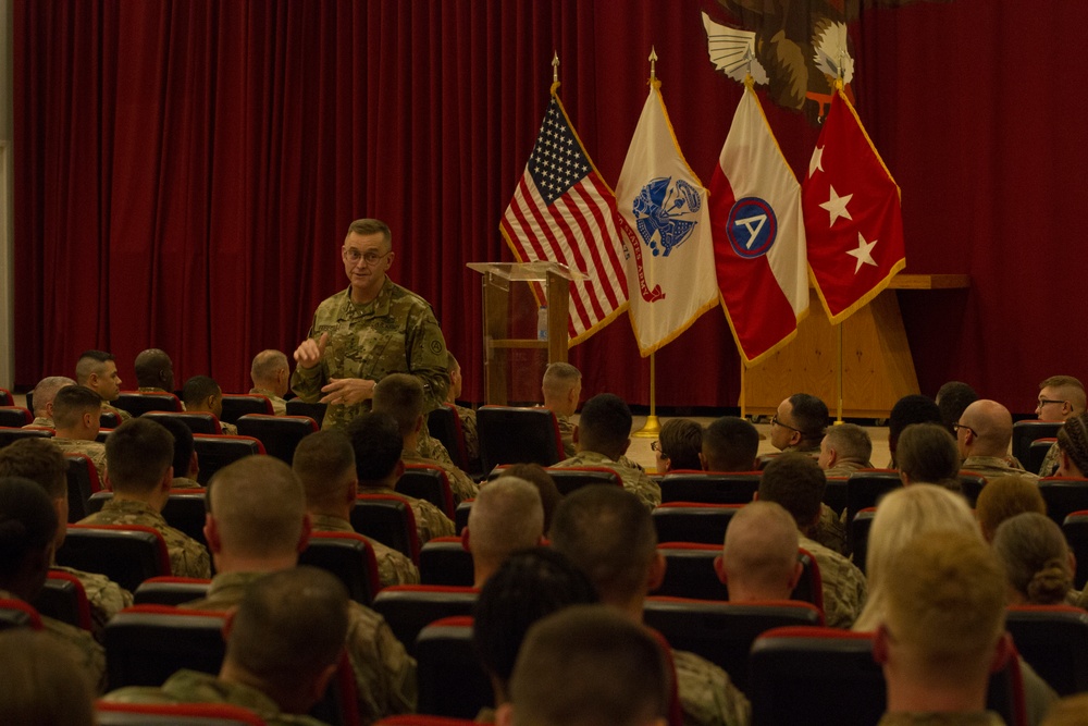 Lt. Gen. Terry Ferrell visits USARCENT Troops in Kuwait