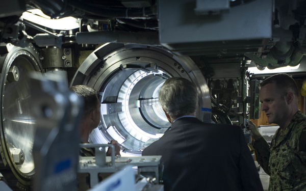 JWR Tour with Assistant Secretary of the Navy