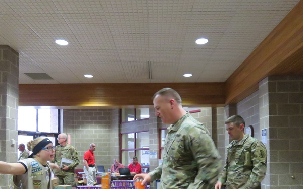 Minnesota Girl Scouts deliver cookies to troops at Fort McCoy