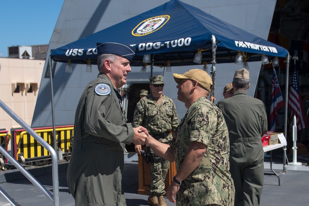 DVIDS - Images - USS Zumwalt Welcomes U.S. Indo-Pacific Command [Image ...