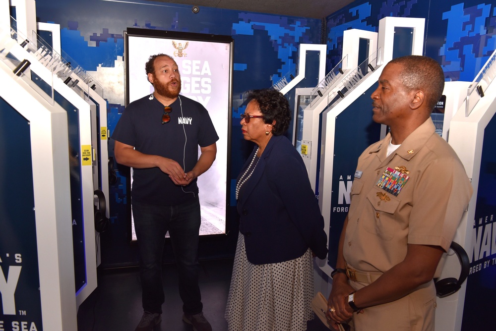 America's Navy hosts Navy Visibility Day at Prairie View A&amp;M University