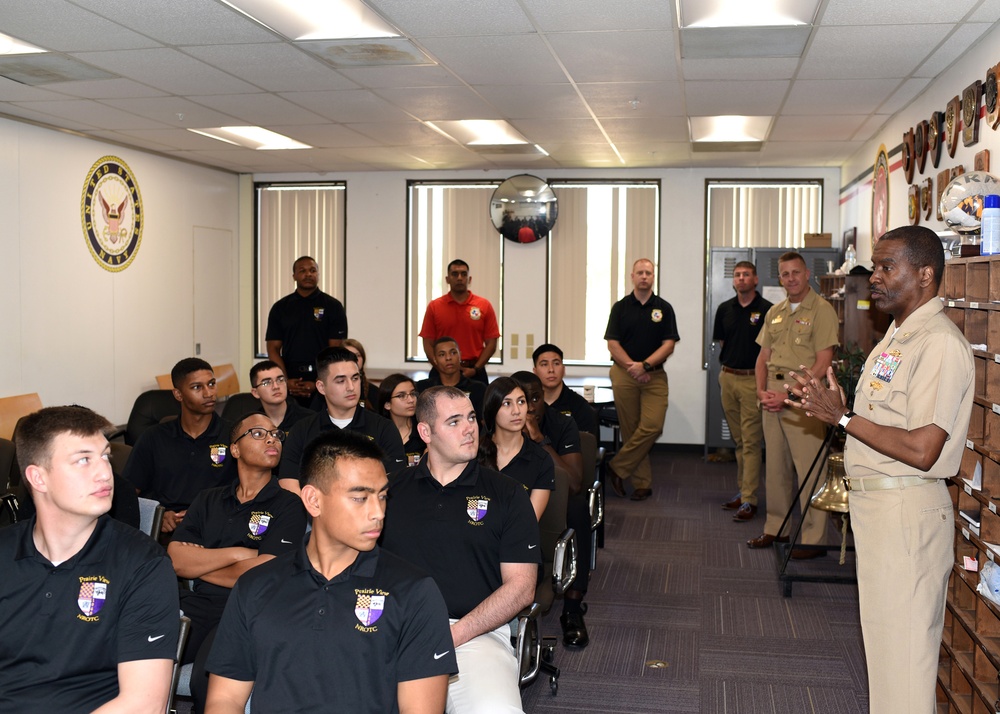 America's Navy hosts Navy Visibility Day at Prairie View A&amp;M University