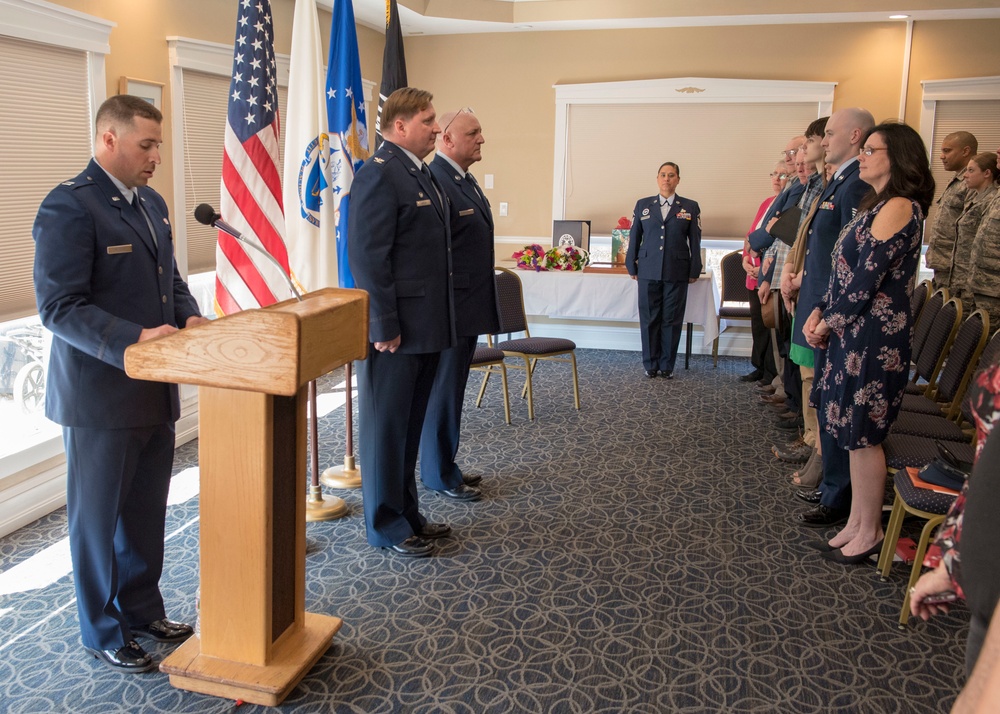 Master Sgt. Thomas P. Dufault retires from the 102nd Intelligence Wing