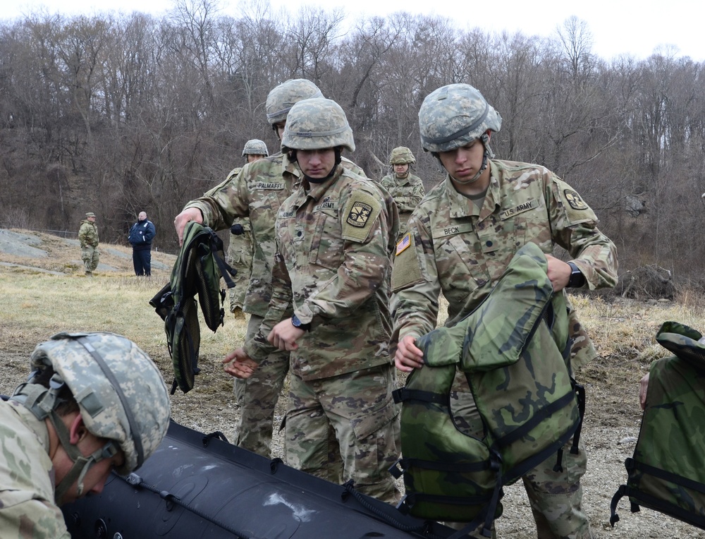 Enlisted ROTC cadet brings skills to competition