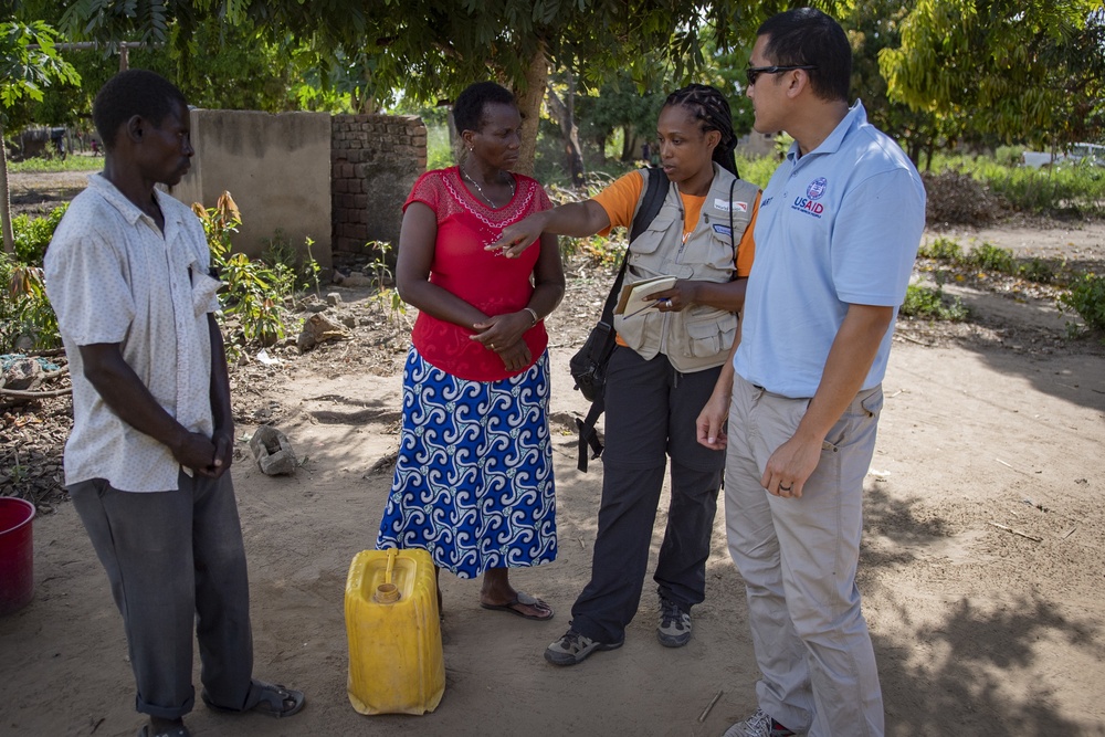 USAID team visits Nhamatanda, Mozambique