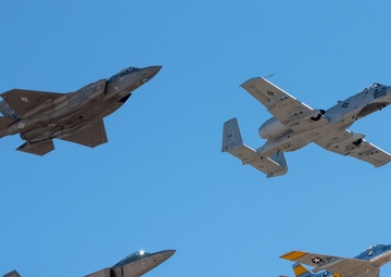 F-22 Demo Team: Thunder &amp; Lightning Over Arizona