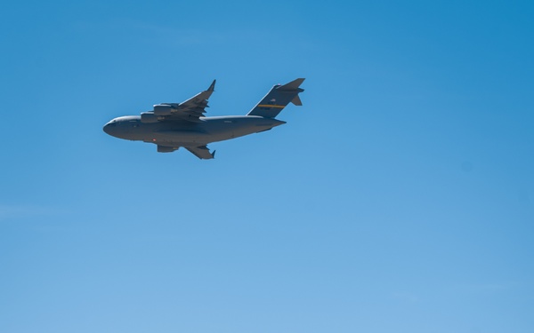 F-22 Demo Team: Thunder &amp; Lightning Over Arizona